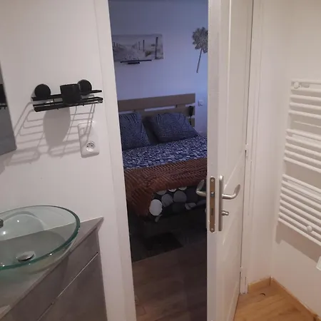 La Petite Maison Studiot Lägenhet